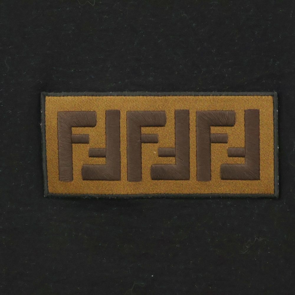 FENDI (フェンディ) FFボックスロゴパッチ半袖Tシャツ 半袖カットソー