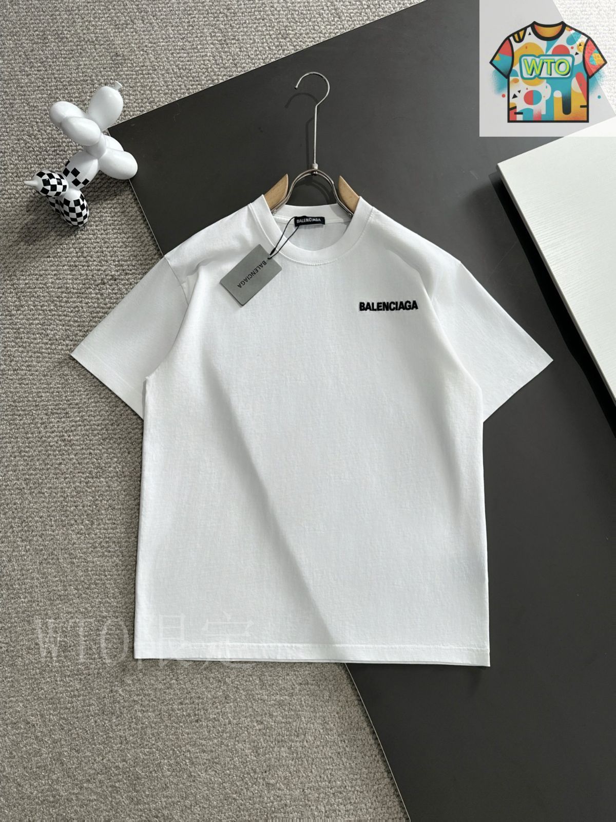 BALENCIAGA ホワイト 半袖シャツ Balenciaga ホワイト 半袖 Tシャツ メンズ半袖Tシャツ - メルカリ