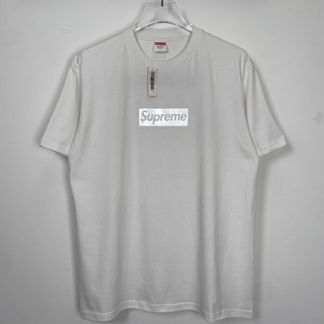 Supreme chicago box logo tee