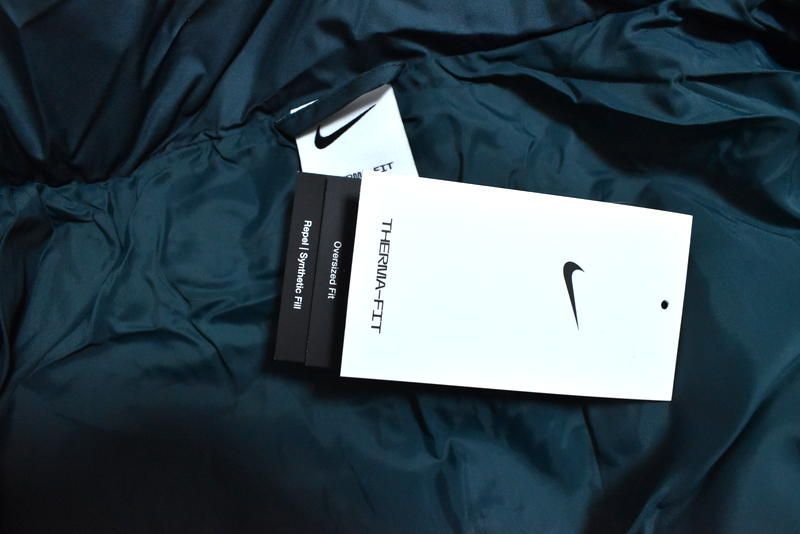 新品 NIKE Therma-FIT レペル サイドライン サッカージャケット