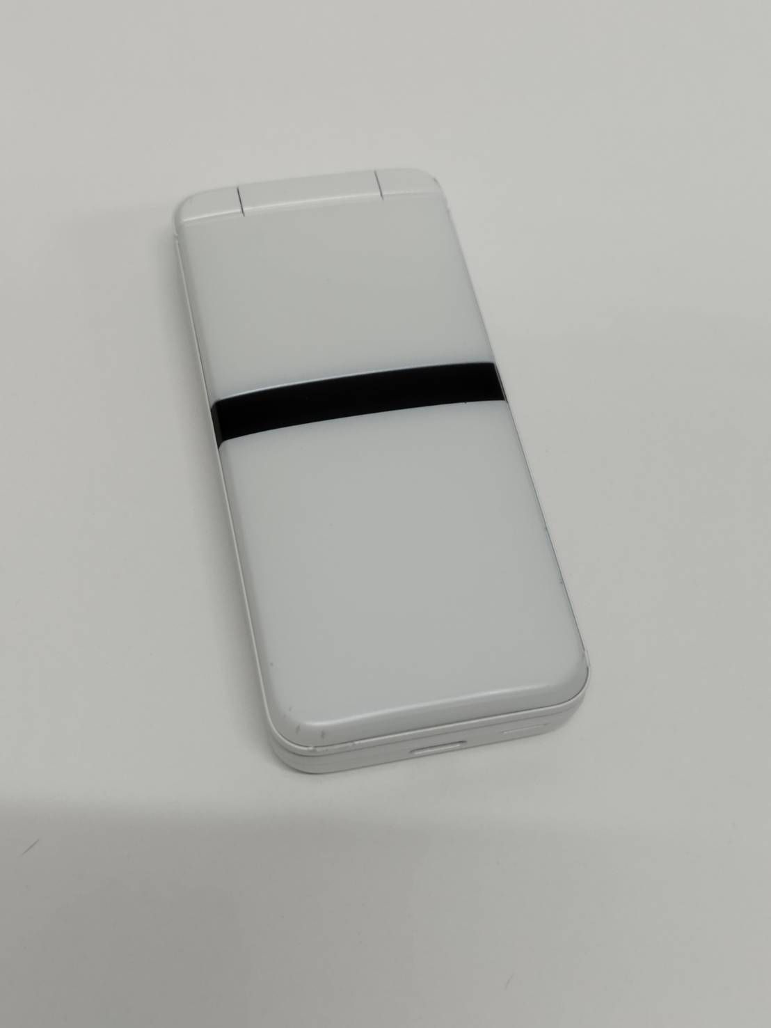 SIMフリー】docomo DIGNO KY-42C/8GB/携帯電話/ガラパゴス