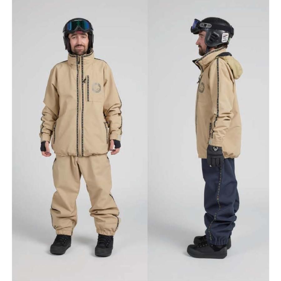 スノーボードジャケット