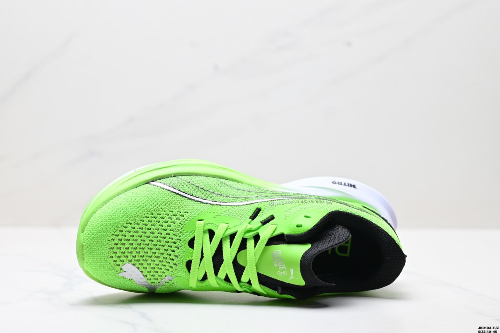 PUMA プーマ Deviate NITRO 3 デビエイト ナイトロ 3 クッション