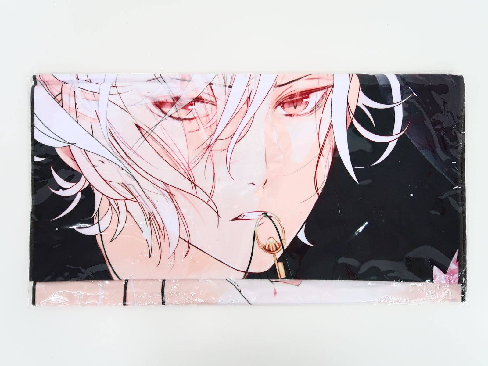 DIABOLIK LOVERS 独り占めマイクロファイバータオル 逆巻シュウ DIABOLIK LOVERS 独り占めマイクロファイバータオル 逆巻シュウ