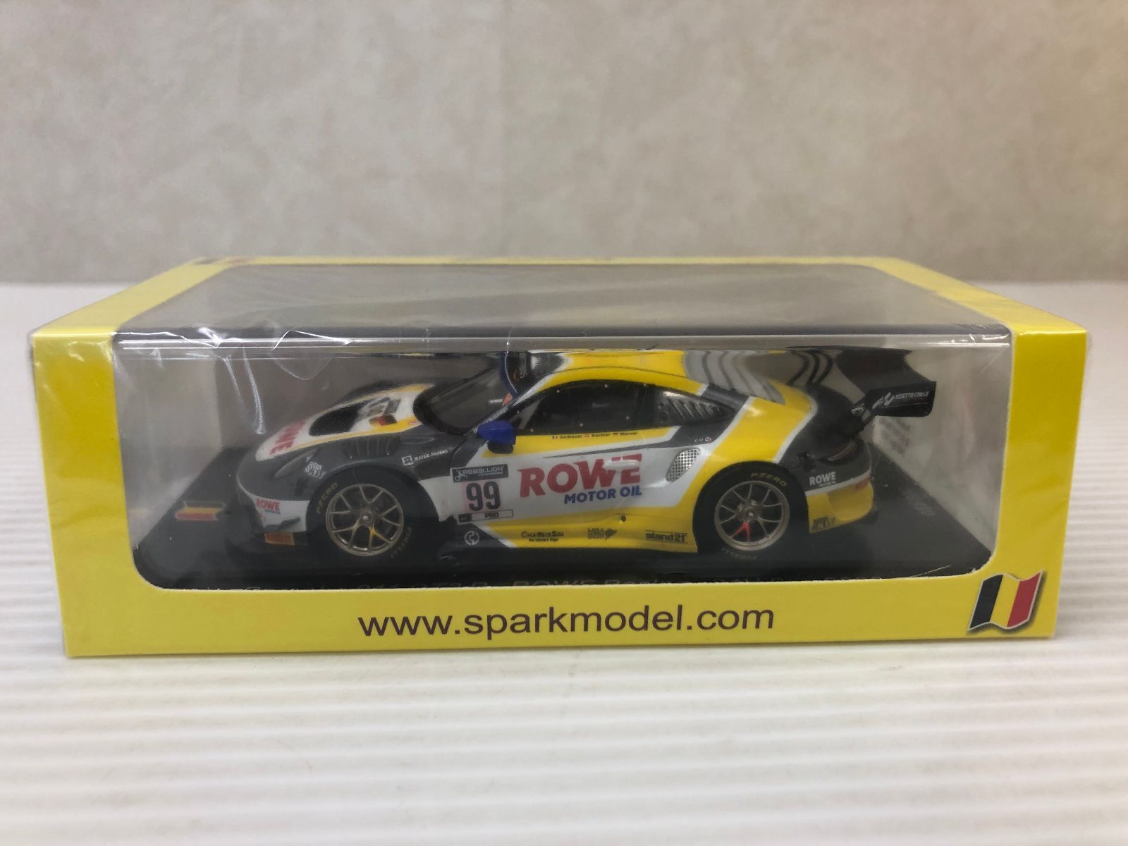 スパーク 1|43 Porsche 911 GT3 R No.99 ROWE Racing 24H Spa 2020 SB392 ミニカー smmini086561