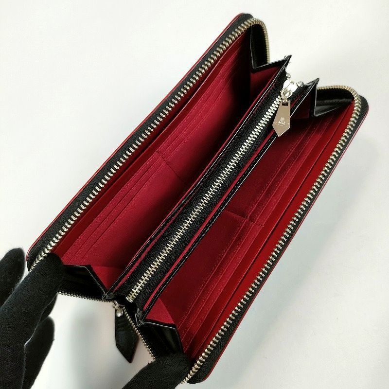 VivienneWestwood 黒　赤　長財布　マット　ラウンドファスナー 良品 Vivienne Westwood ヴィヴィアンウエストウッド ラウンド