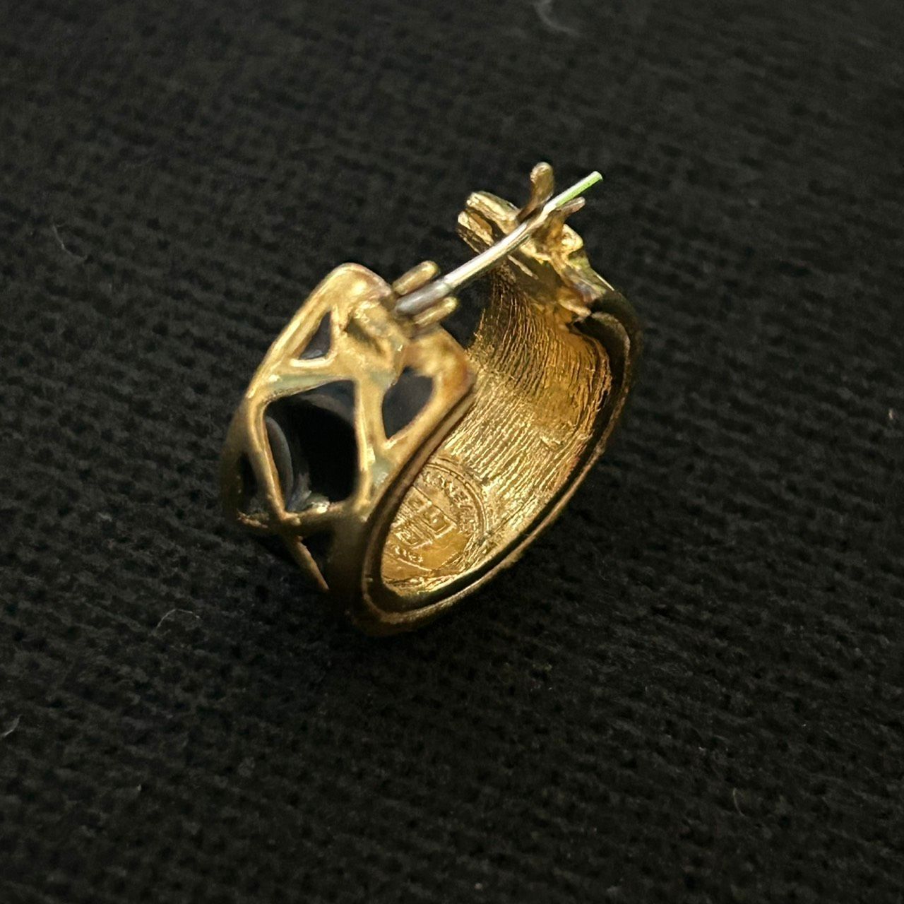 GIVENCHY ジバンシー ヴィンテージ フープピアス ゴールド