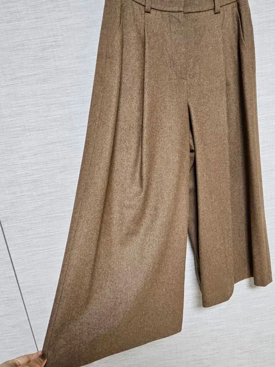 ワイド クロップド