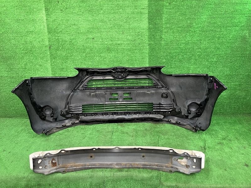 シエンタ NHP170G フロントバンパー ハイブリッドG 7人 52119-52890-C0 209