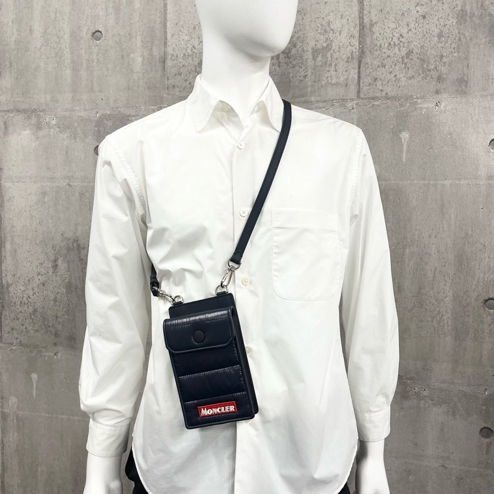 モンクレール MONCLER ショルダー スマートフォンケース - ストラップ