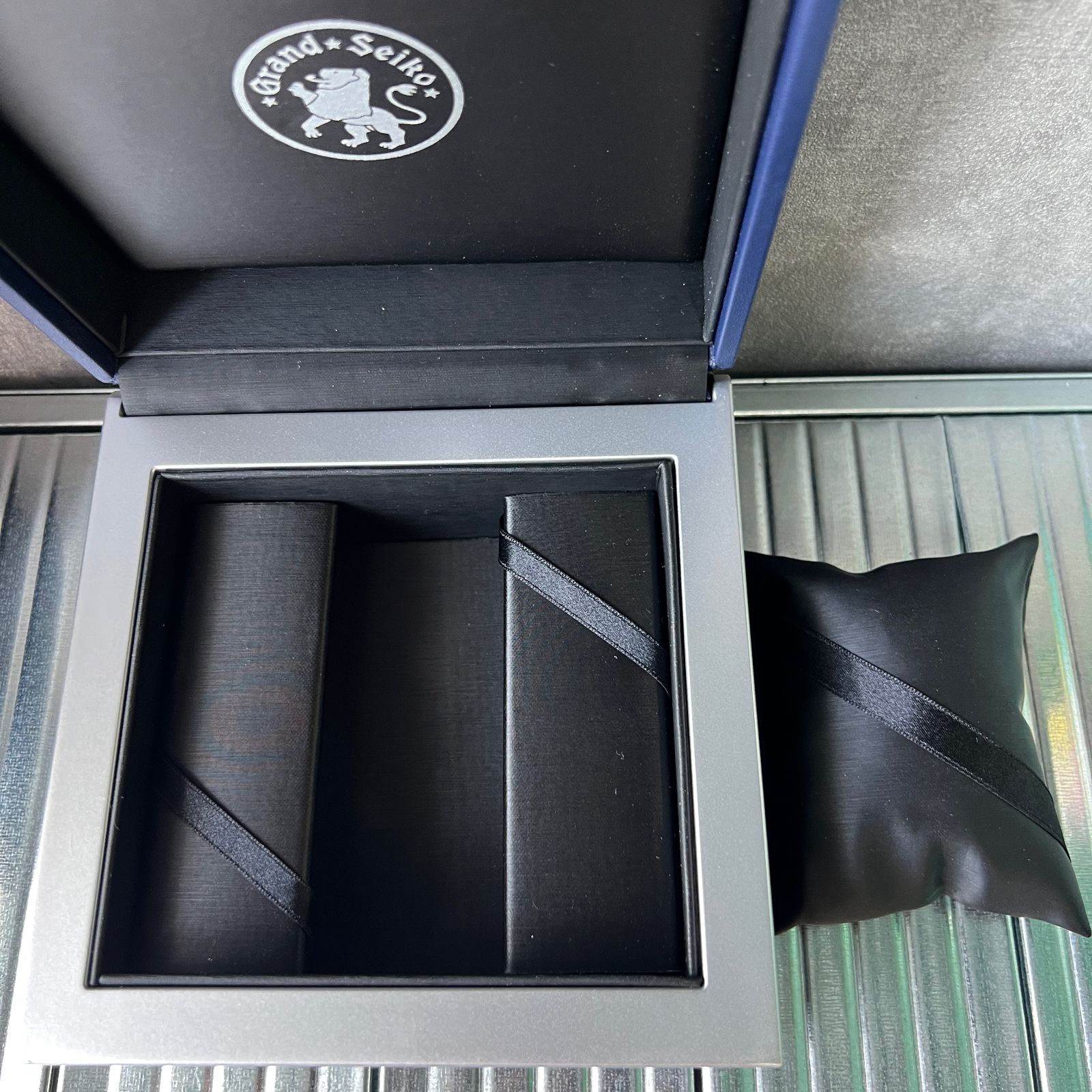 美品 箱付 セイコー グランドセイコー 空箱 木箱 ボックス OKZ