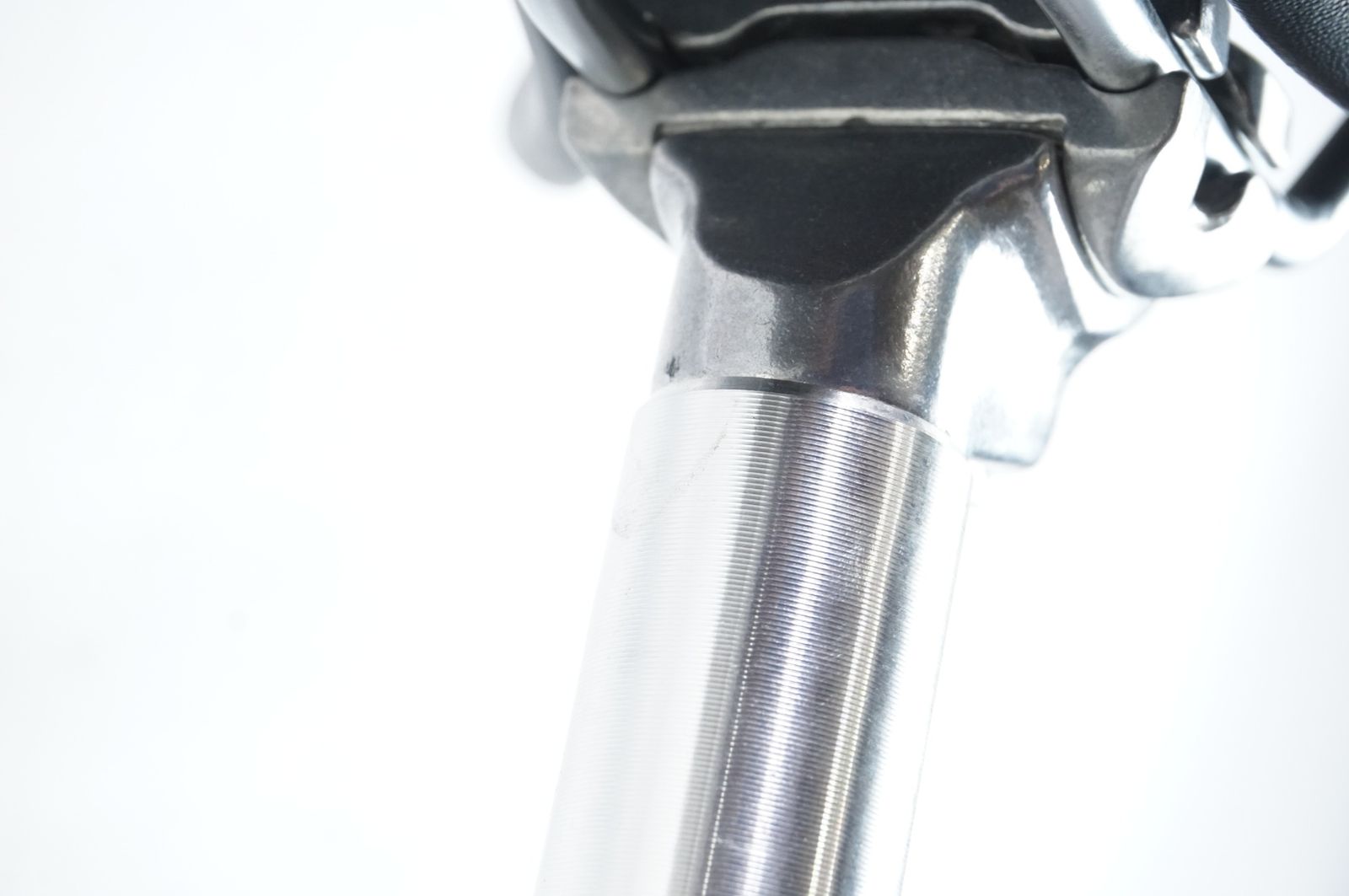 モデル ピストバイク