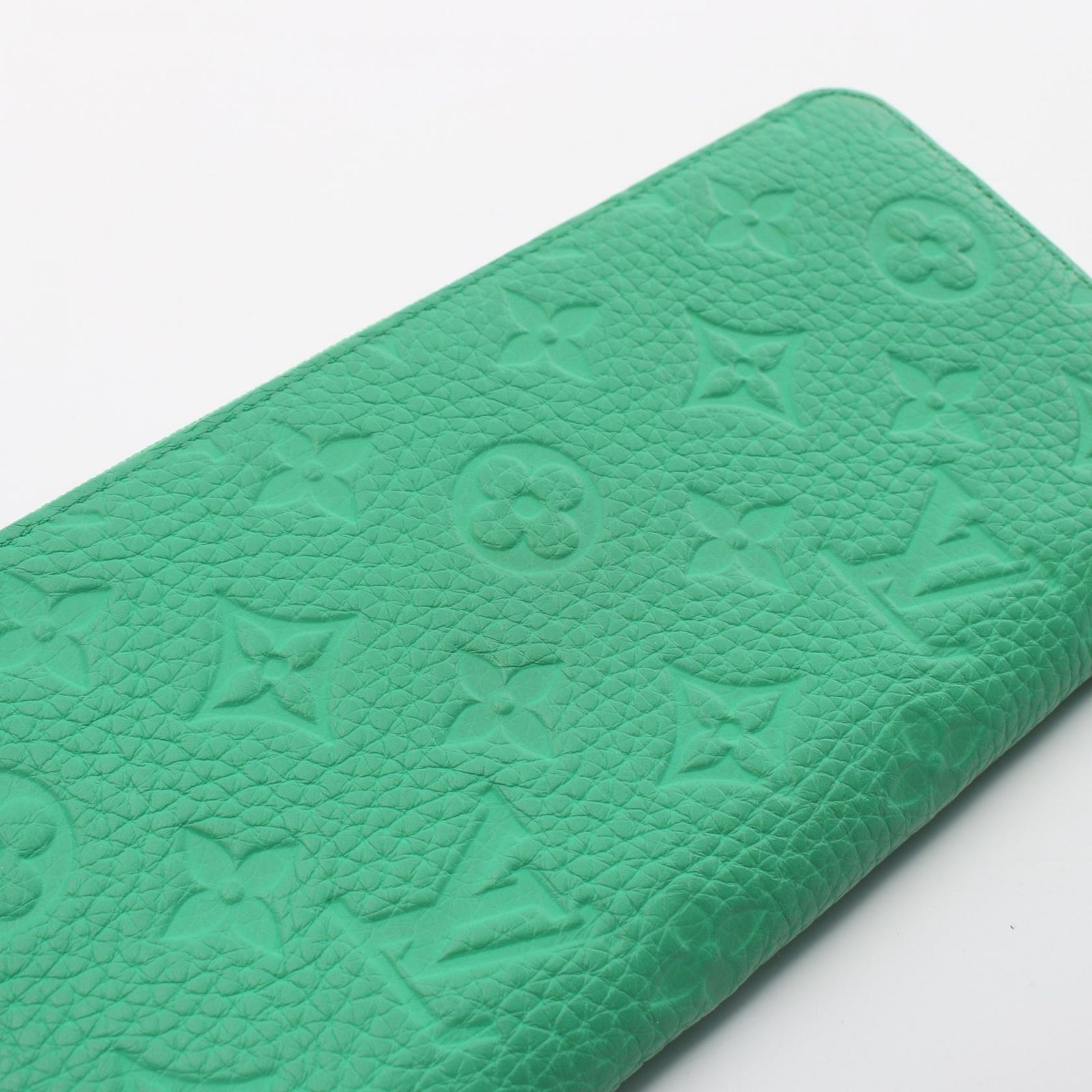 ルイ・ヴィトン LOUIS VUITTON ラウンド長財布 ジッピーウォレット
