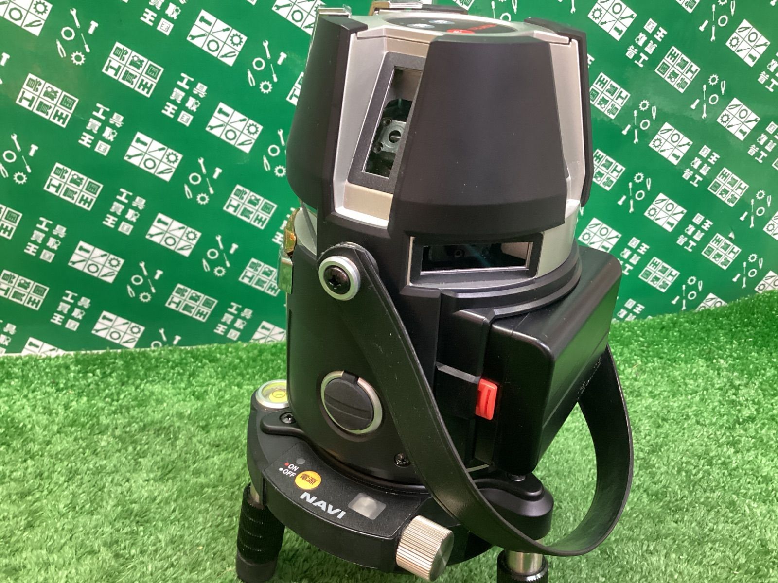 ブルーグリーンレーザー墨出し器