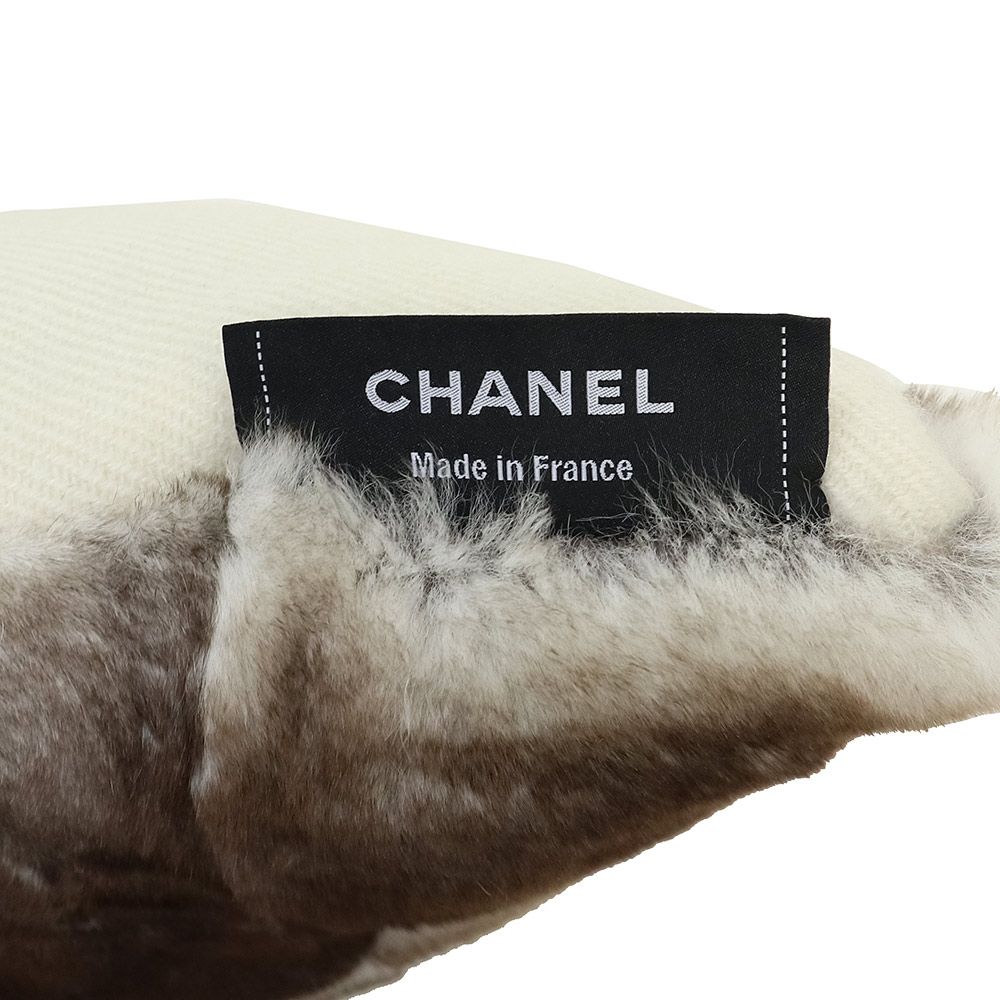 シャネル ココマーク クッション カシミヤ 100％ オリラグ 100