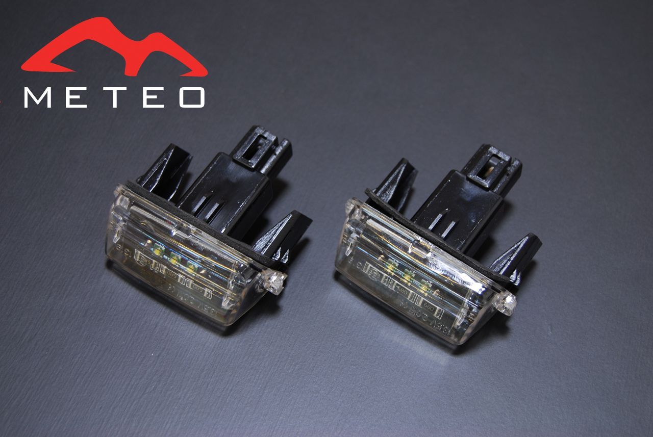 ラクティス NCP120 NSP120 右ヘッドライト ハロゲン 【公式通販】