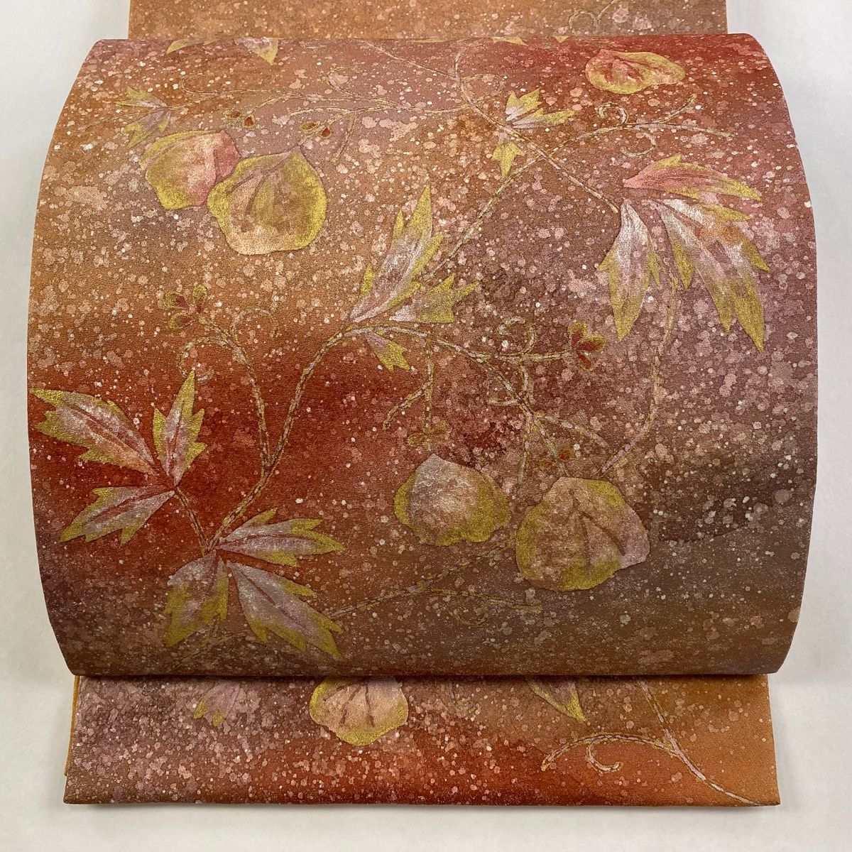 袋帯 秀品 草花 銀糸 金彩 赤茶 お太鼓柄 正絹