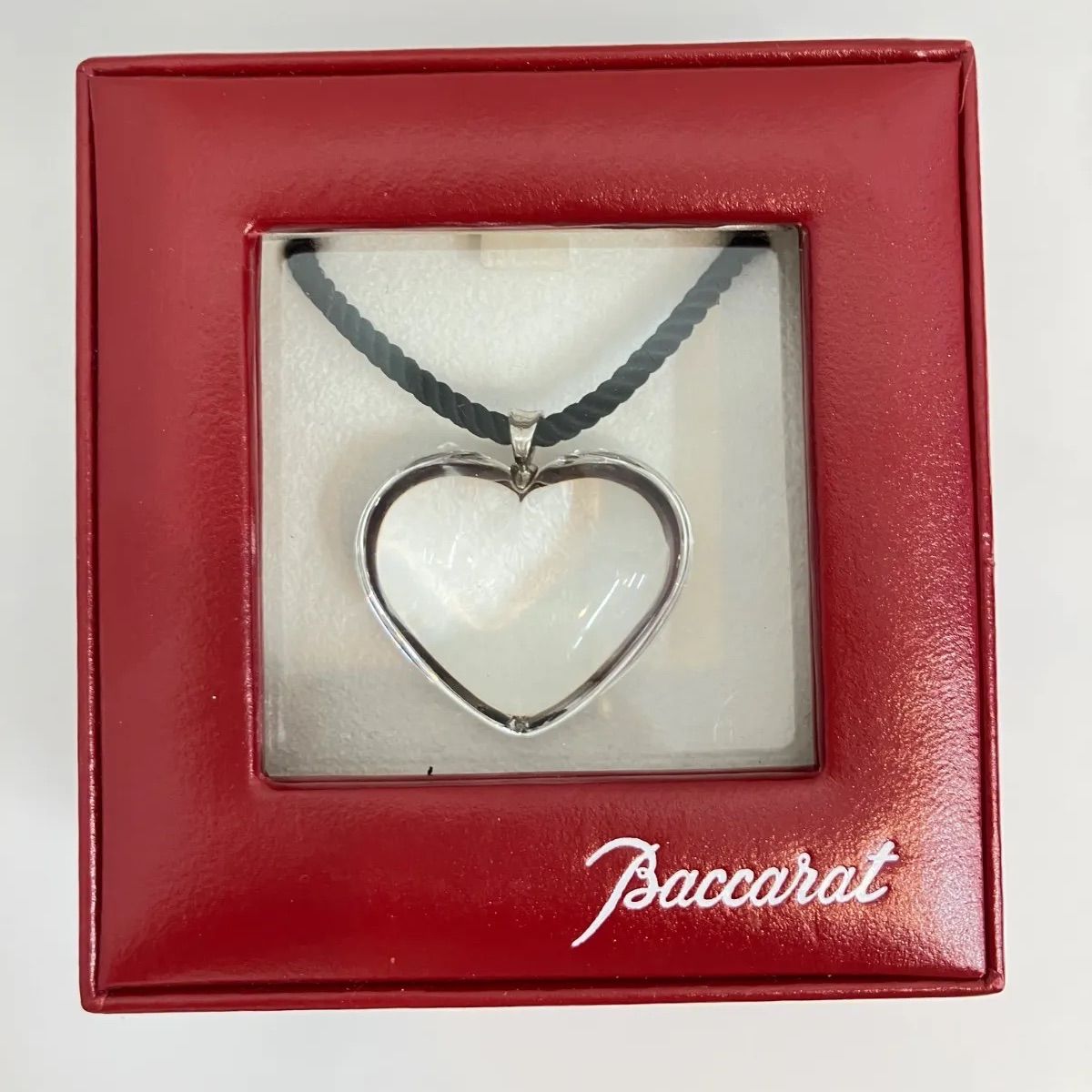 BACCARAT クリスタルペンダント ハート型 Baccarat バカラ ハートモチーフ ネックレス クリスタル レディース