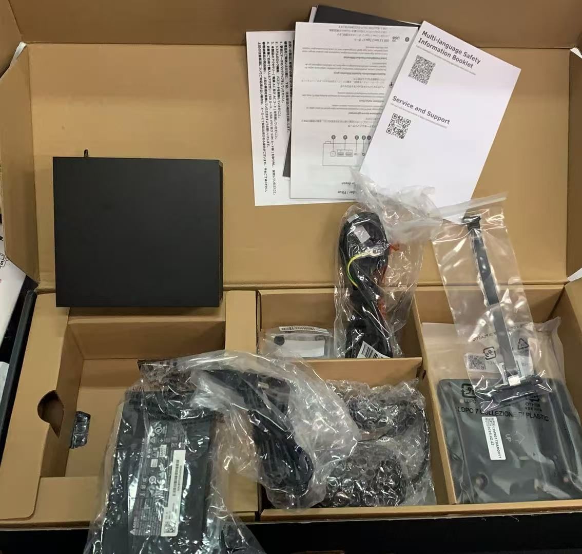 921080 ASUS ASUS ExpertCenter PN65モバイルプロセッサ搭載の超小型ミニPC