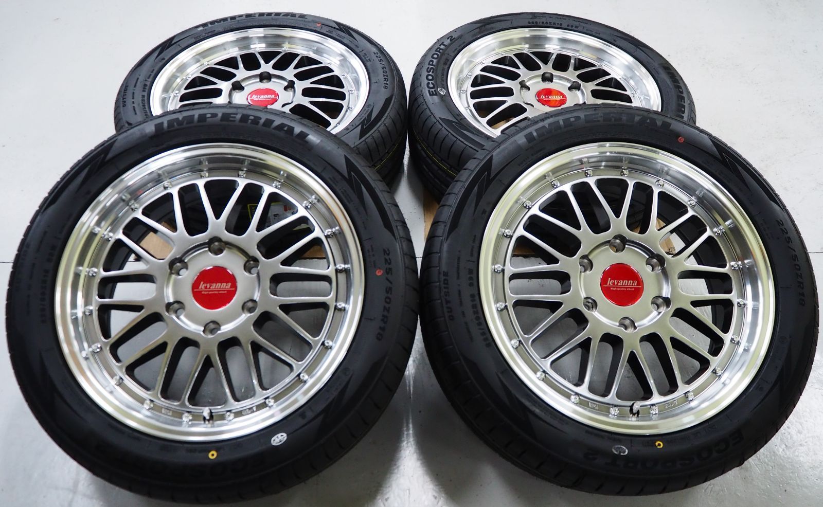 深リム メッシュ 18インチ HBK ハイエース 225/50R18 - メルカリ 深リム メッシュ 18インチ HBK ハイエース 225/50R18 - メルカリ