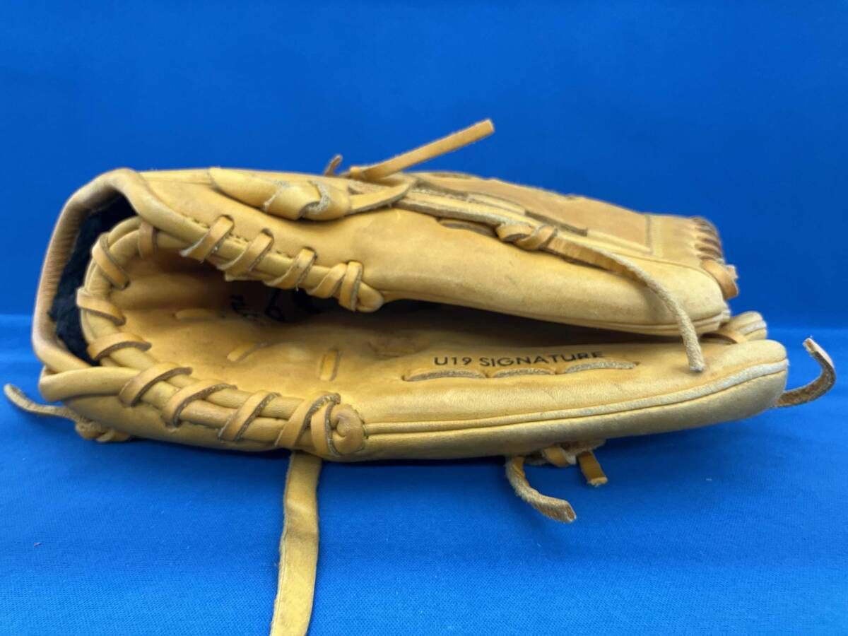 ナイキ　上原浩治モデル　一般軟式用野球グローブ　右利き用 NIKE 上原浩治モデル シグネチャー シルエットデザイン ナイキ