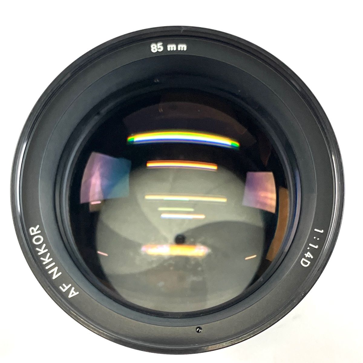 NIKKOR 85mm