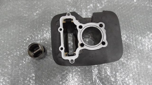 ドラッグスター250 VG05J-005xxx の シリンダーピストン 2 1758677203