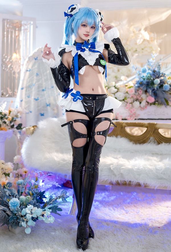 ☺*︎様 NIKKE ヘンゼル コスプレ衣装 勝利の女神:NIKKE ヘンゼル コスプレ 衣装 - メルカリ