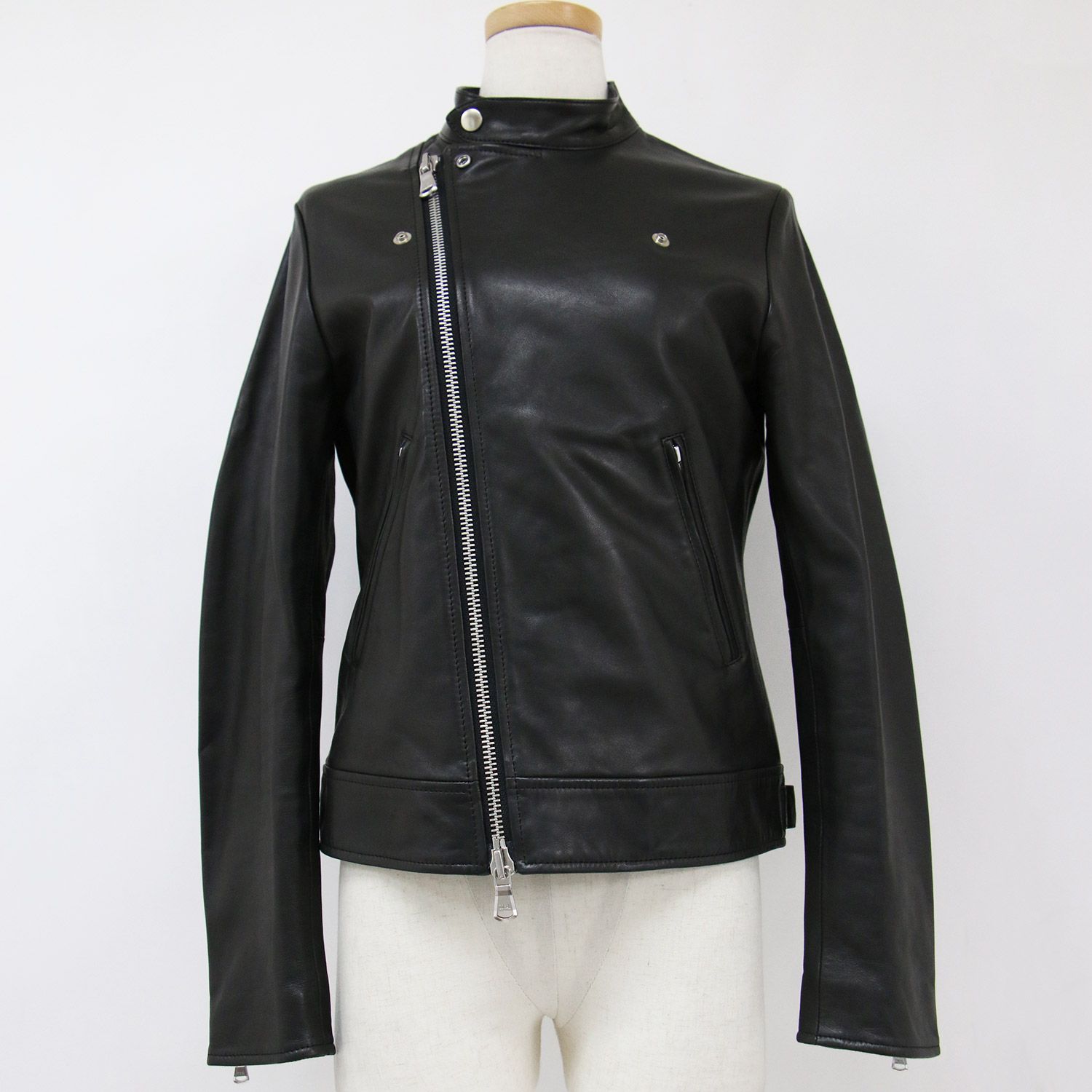 マカフィー 】トゥモローランド/ダブルライダース/羊革/黒 【公式通販】