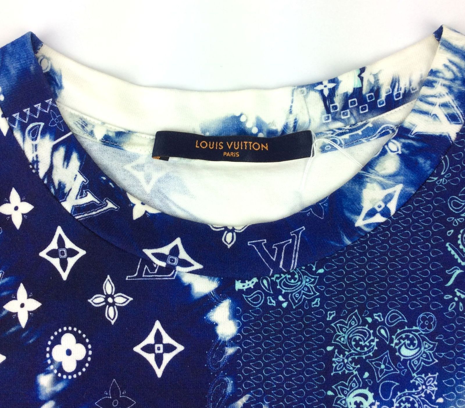 美品　LOUIS VUITTON ルイヴィトン　モノグラムバンダナ　半袖Tシャツ 楽天市場】LOUIS VUITTON ルイヴィトン モノグラムバンダナT