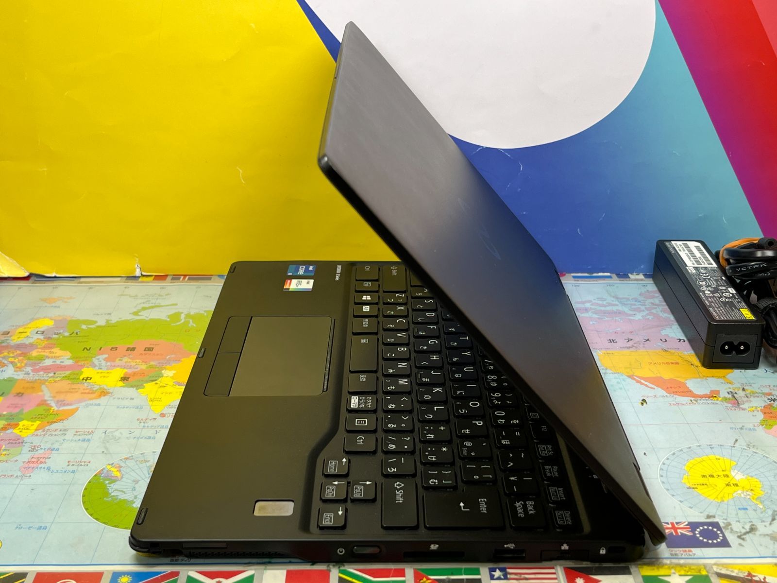 極美品 U9311X/F タッチパネル 2in1 第11世代 富士通 ノートPC 極美品 U9311X/F タッチパネル 2in1 第11世代 富士通 ノートPC 富士通