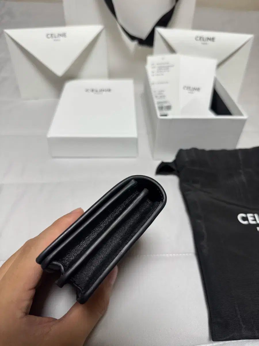 トリオンフ 名刺