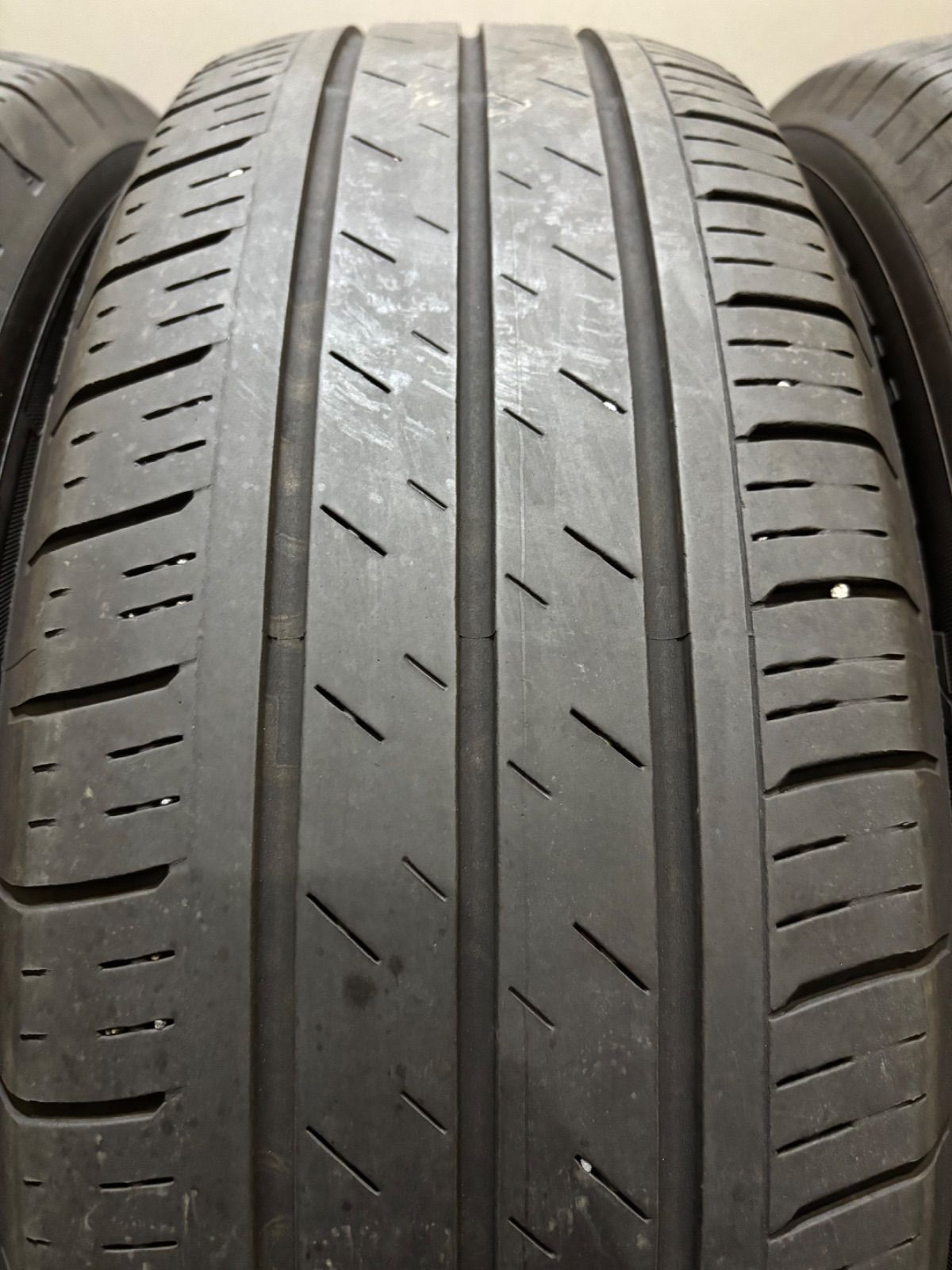 絶対にお買得! 205 65R16 TOYO TRANPATH mp7 夏タイヤ サマータイヤ 4本 トーヨー トランパス セレナ ヤリスクロス エスティマ 3-K150 存在感のある