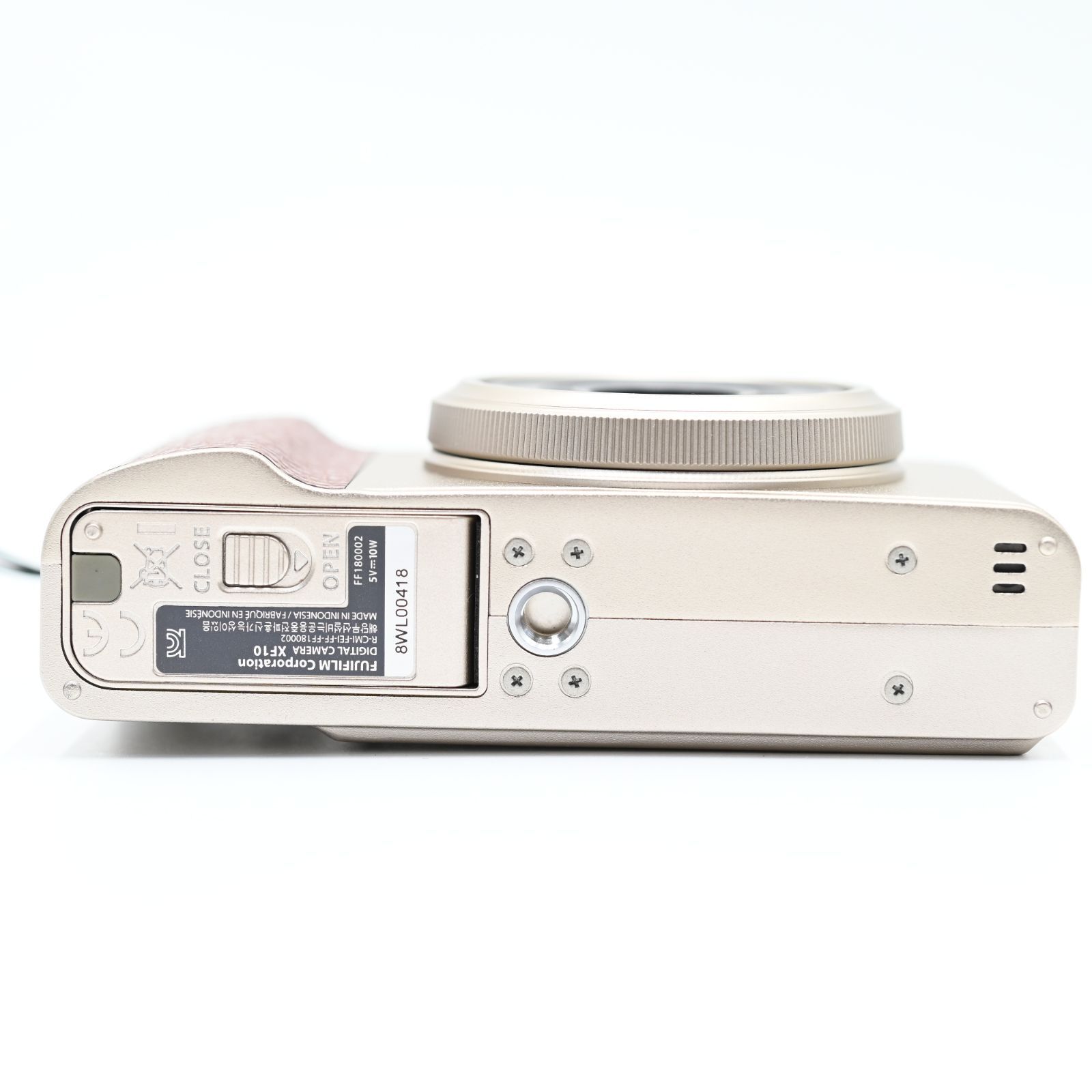 未使用品】【未使用品】富士フイルム デジタルカメラ XF10 シャンパン  