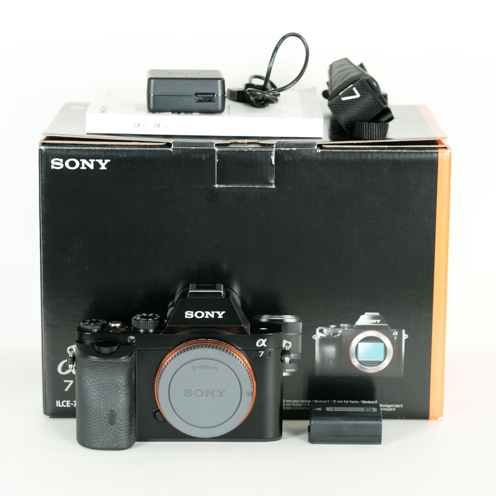 良品｜シャッター数3,333回] SONY α7（ILCE-7） / ソニーE