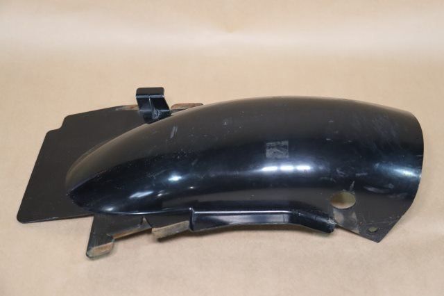 スズキ ウルフ50 NA11A インナーフェンダー S205-33