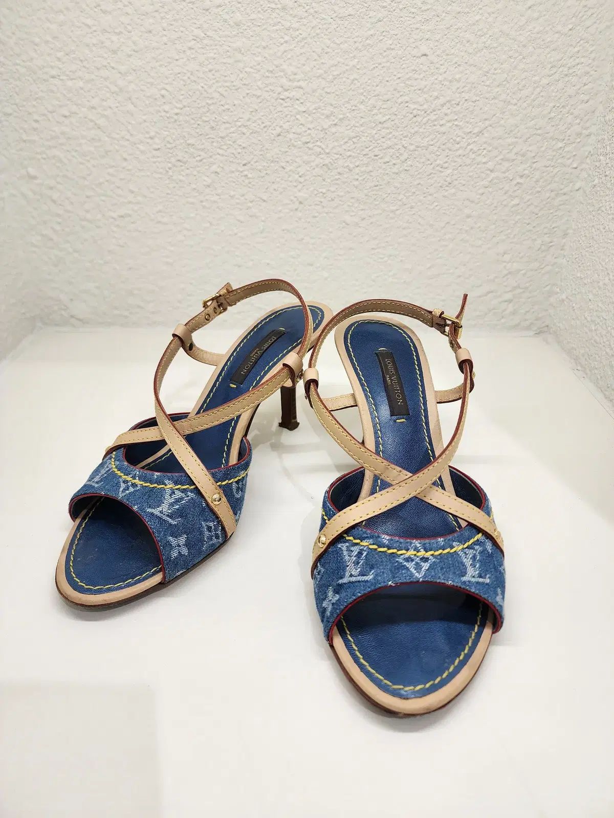 適度な ルイヴィトン モノグラム デニム アンクル ラップ ヒール 35 ブルー