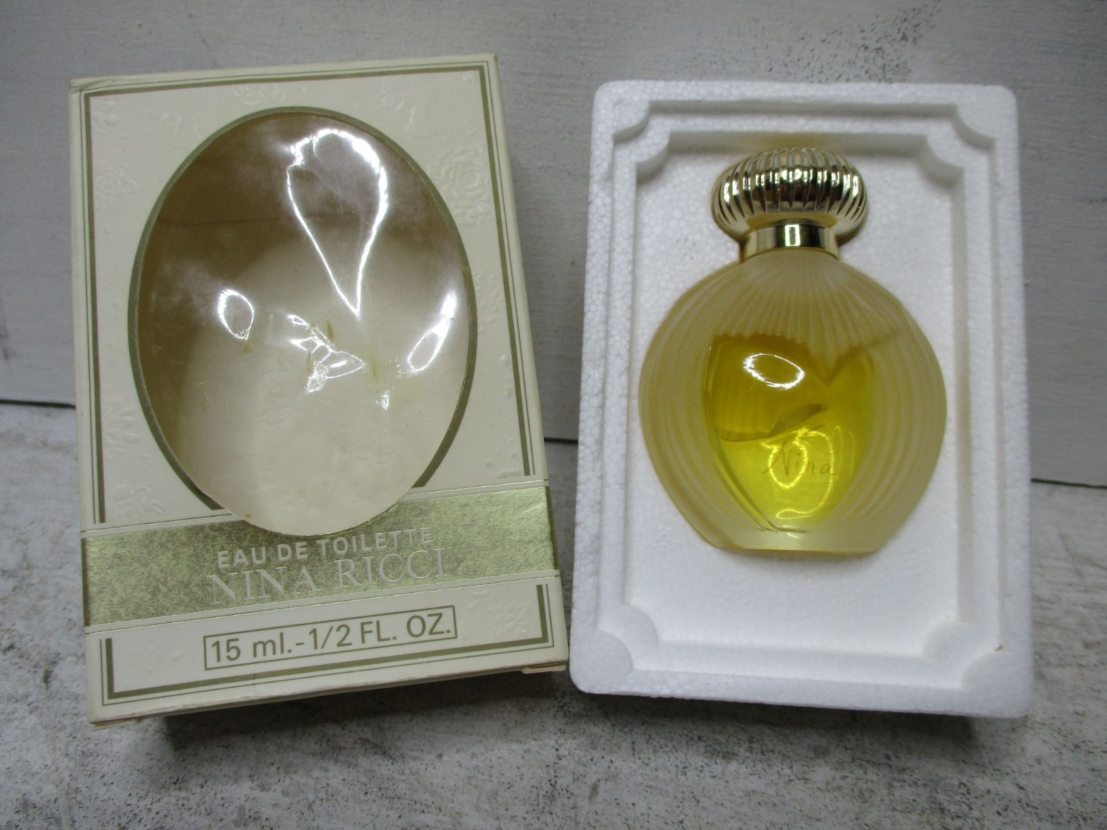 ニナリッチの香水 NINA RICCI - NINA RICCI ニナリッチ 香水 新品 15ml EMB.77477
