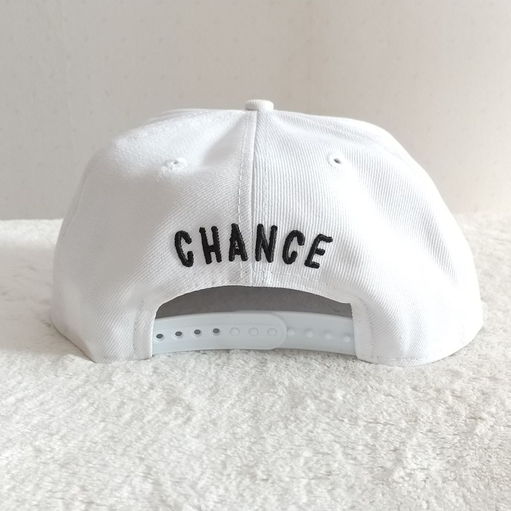 【訳アリ品】チャンスザラッパー CHANCE 3 NEW ERA 帽子 土埃 A 訳アリ品】チャンスザラッパー CHANCE 3 NEW ERA 帽子 白 B - メルカリ