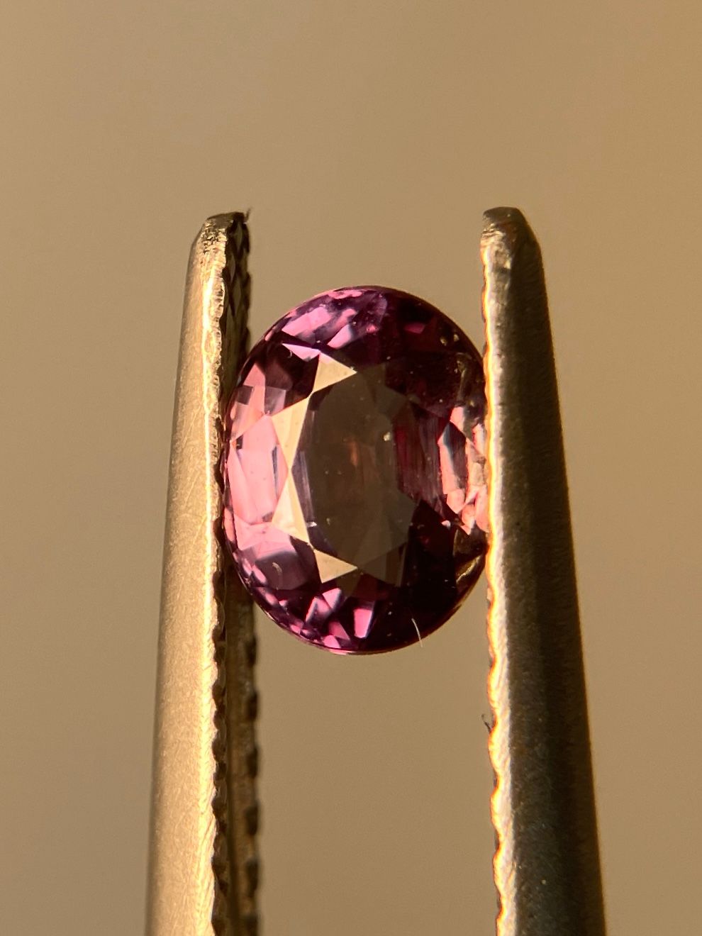アレキサンドライト 天然 0.64ct スリランカ産 GIA鑑別書付き 5.48