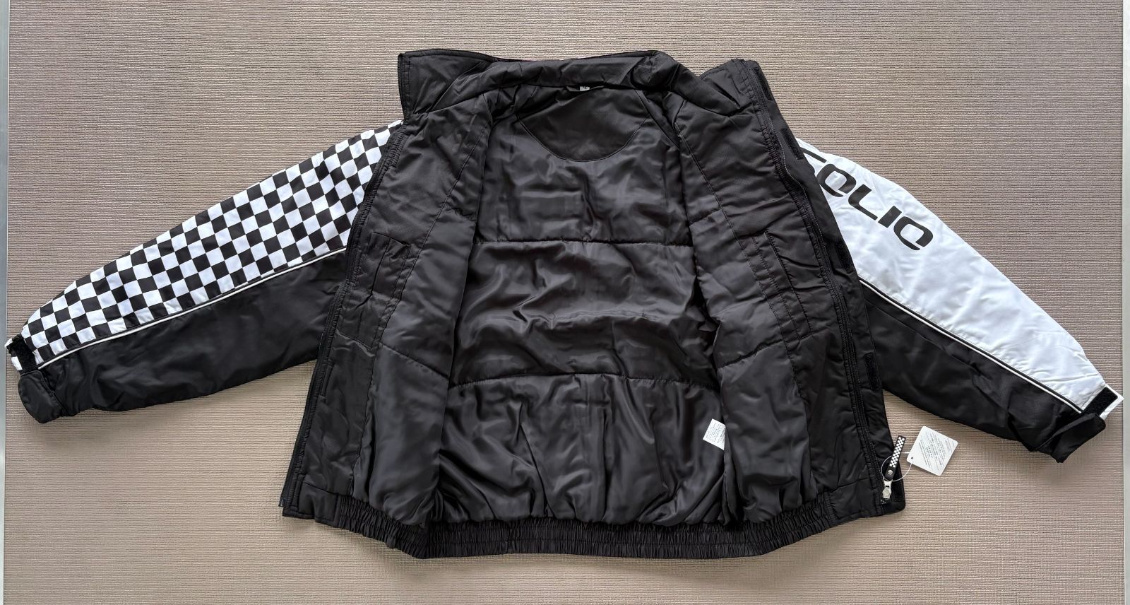 BLACK＆WHITE KA-TUN