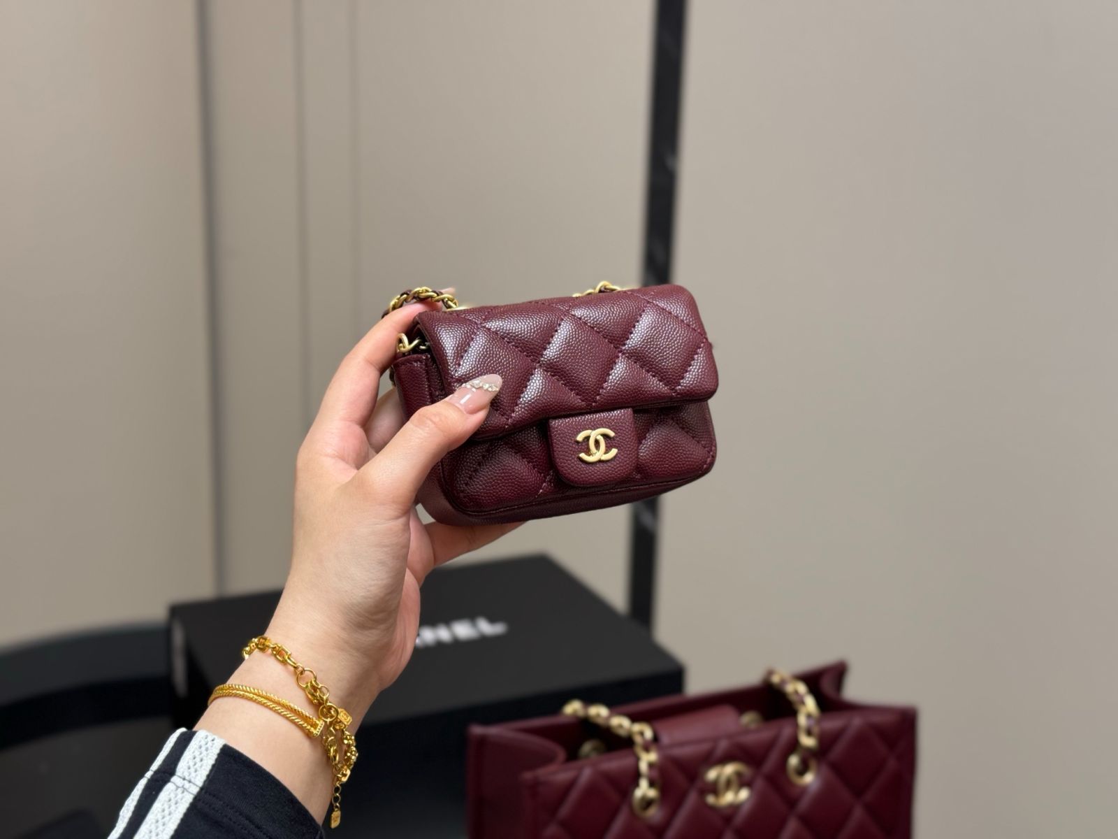 CHANEL 即購入禁止 800000115092000-19_1200x.jpg?v