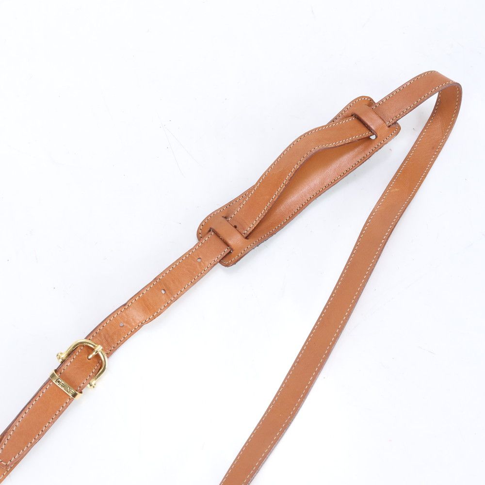 セリーヌ レザー ショルダーストラップ 美品 セリーヌ レザー ショルダーストラップ 斜め掛け 肩掛け