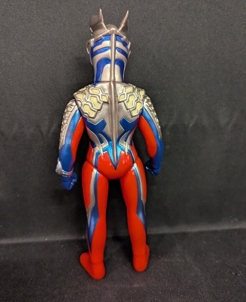 ブルマァクの怪獣シリーズ ウルトラマンゼロ