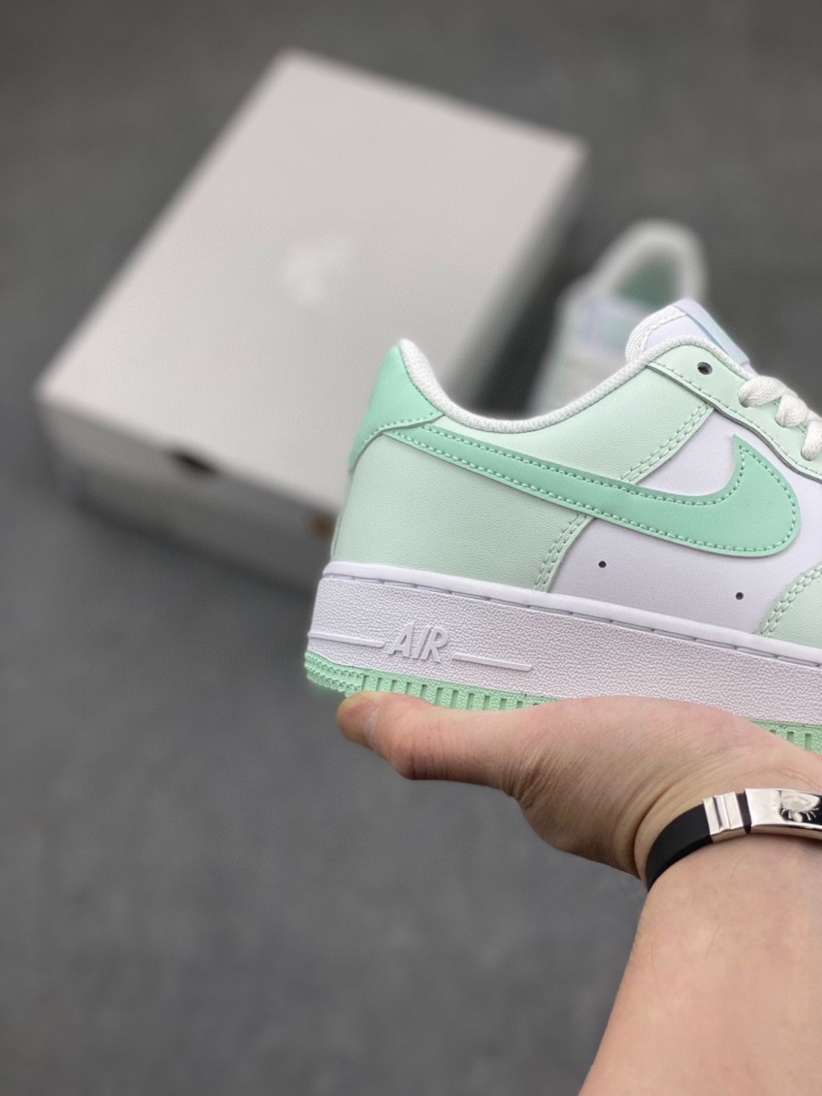 お値下げしました??即購入??ナイキ スニーカー Nike Air Force 1
