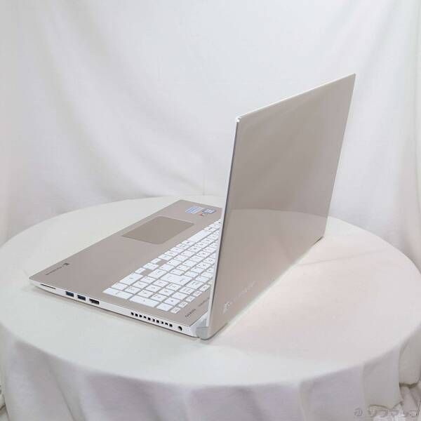 ☆美品 dynabook T65／HG PT65HGP-REA サテンゴールド 中古】dynabook T65／HG PT65HGP-REA サテンゴールド 〔Windows 10