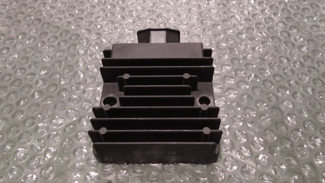 CB250F MC43-1200xxx の レギュレター:#1720154645