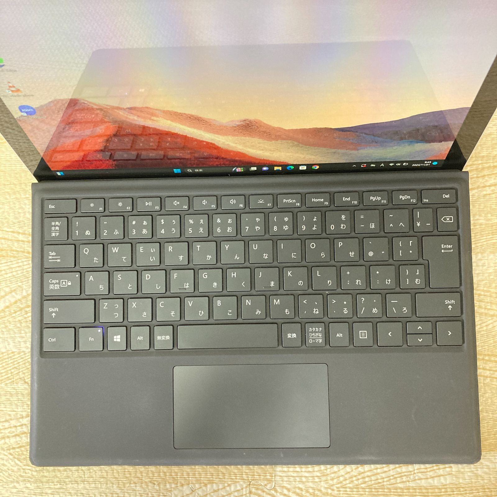 Surface Pro7 i3/4GB/128GB タイプカバー付き