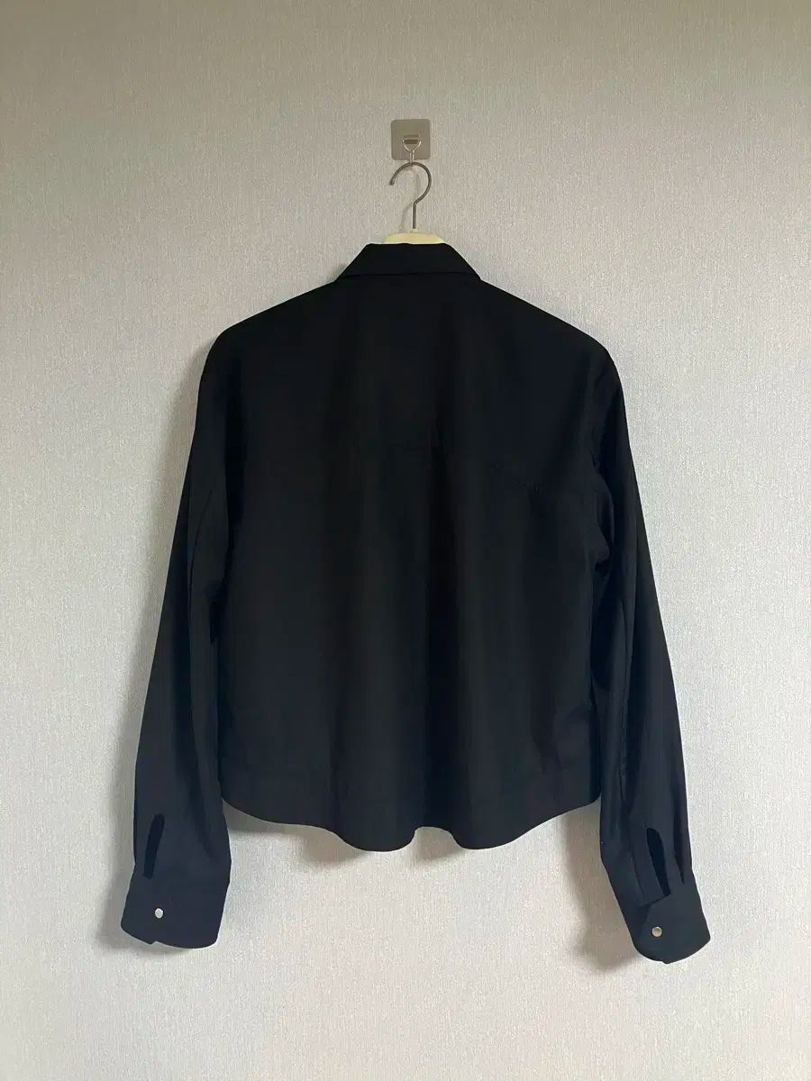 ブルゾン