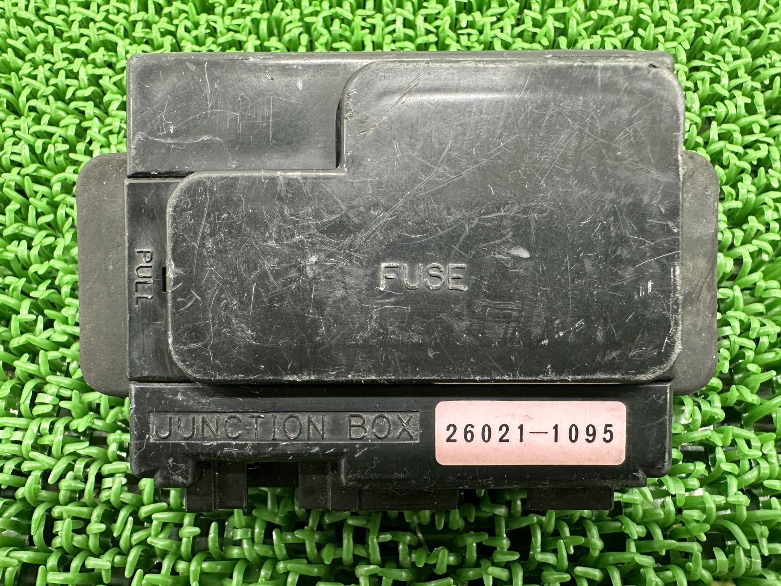 ZRX1200R ヒューズボックス 26021-1095 カワサキ 純正 中古 バイク